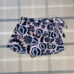 Show Me Your MuMu Floral Pink and Blue Skort sz. M